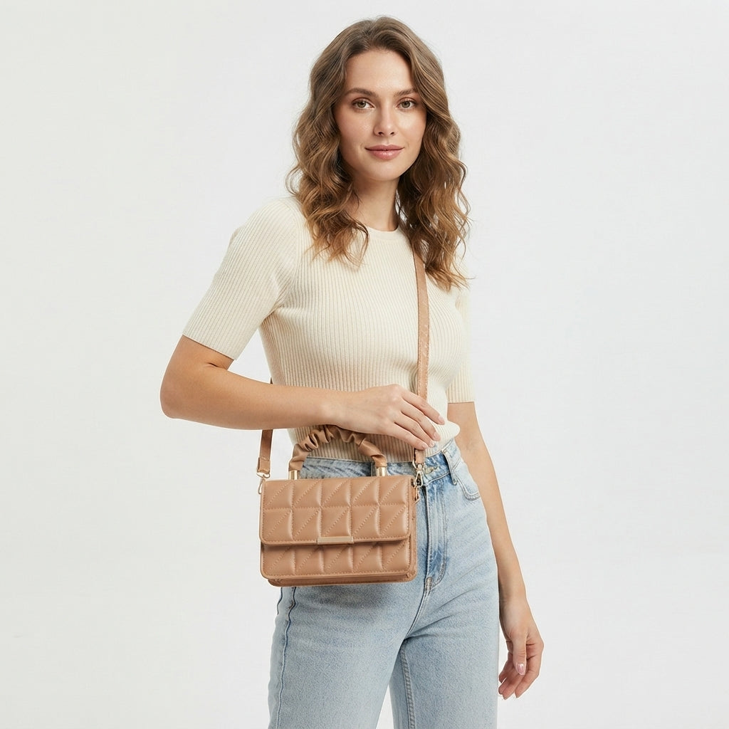 Soffien Curve Crossbody
